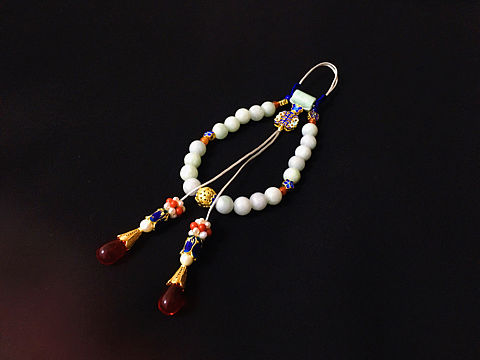 扇坠，书签，挂饰，坠子，押襟。