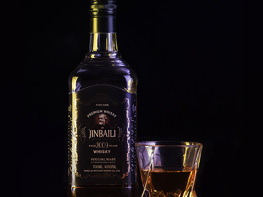 酒瓶摄影（个人主页-ZMzY2OTcyMjQ=） - 产品摄影 - 站酷设计师肥兔饼干原创素材 - 站酷ZCOOL