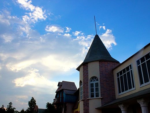 風(fēng)情小鎮(zhèn)（個(gè)人主頁(yè)-ZMTM1Njg2MTI=） - 人文/紀(jì)實(shí)攝影 - 站酷設(shè)計(jì)師smile_manager原創(chuàng)素材 - 站酷ZCOOL