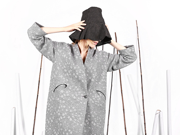 花树果女装原创设计2016秋冬新款灰色圆点羊毛呢外套