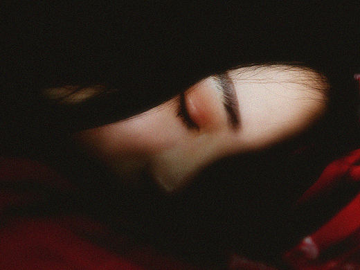 如夢(mèng)幻泡影（個(gè)人主頁(yè)-ZMjE3NzA5NDA=） - 人像攝影 - 站酷設(shè)計(jì)師程迦Luas原創(chuàng)素材 - 站酷ZCOOL