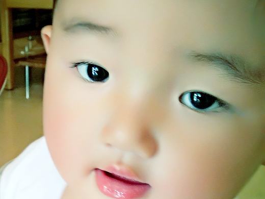 来自小美妞-YoYo的香吻