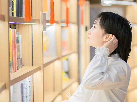 你总是说青春从不曾永远