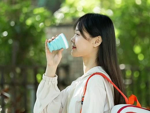 硅胶折叠杯