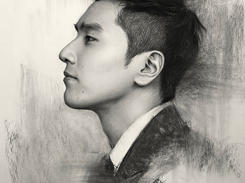 最近的素描练习，后面附带一幅舞女的绘画过程