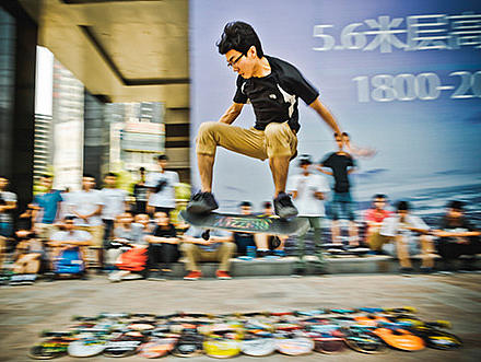 6月干的那些事兒（個(gè)人主頁(yè)-ZMTcwNjE5Mjg=） - 人文/紀(jì)實(shí)攝影 - 站酷設(shè)計(jì)師趙相畫墻原創(chuàng)素材 - 站酷ZCOOL