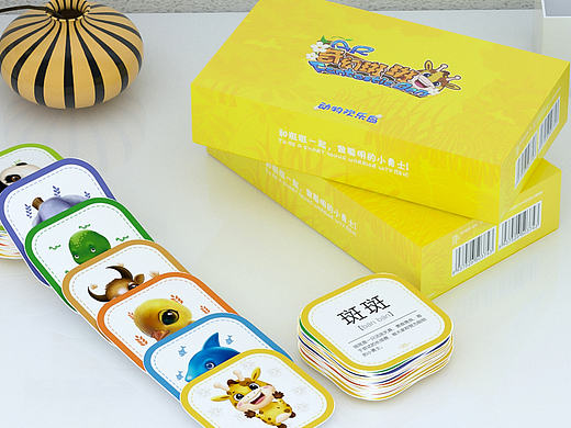 兒童卡片包裝設(shè)計(jì)（個(gè)人主頁-ZMjA0NzA3ODQ=） - 包裝 - 站酷設(shè)計(jì)師象兒原創(chuàng)素材 - 站酷ZCOOL