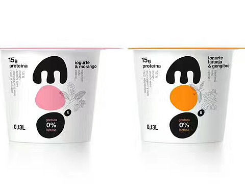 酸奶包装moo
