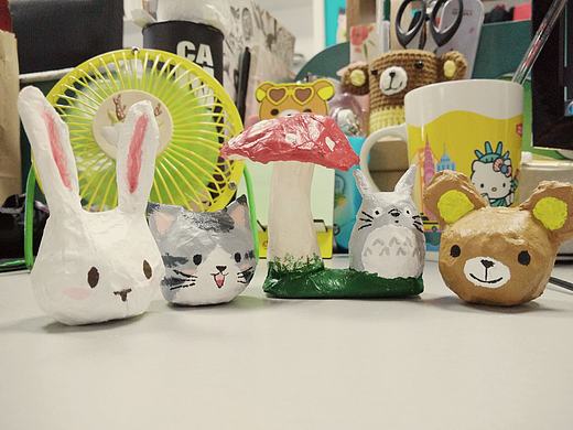 【纸塑】报纸的童话世界（个人主页-ZMTc0OTY3MTY=） - 其他手工艺 - 站酷设计师Cyp苹果原创素材 - 站酷ZCOOL