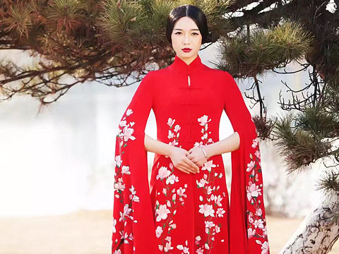 手绘赋予服装灵魂（个人主页-ZMzExMzU2MDA=） - 正装/礼服 - 站酷设计师浮游兔子原创素材 - 站酷ZCOOL
