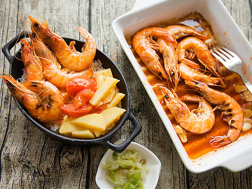 #办公室微波炉也可以很美味# 蕃茄土豆烤大虾