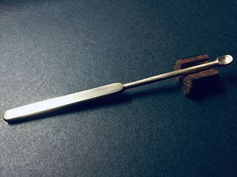 耳挖勺（個(gè)人主頁-ZMzc3NzEzNDA=） - 工藝品設(shè)計(jì) - 站酷設(shè)計(jì)師romeo009原創(chuàng)素材 - 站酷ZCOOL