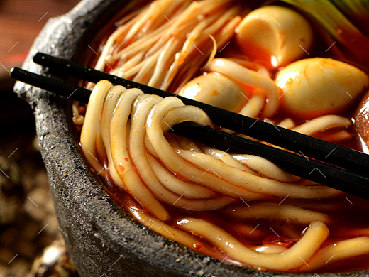 砂锅土豆粉麻辣烫|电商美食摄影|速食拍摄×郑州密斯杨