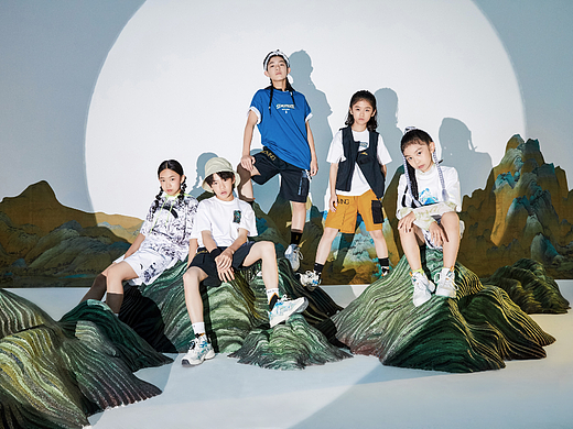 国风与街舞的激情碰撞 看安踏KIDS舞动千里江山