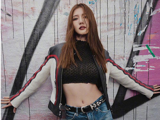 红秀 ✖️ 吴千语