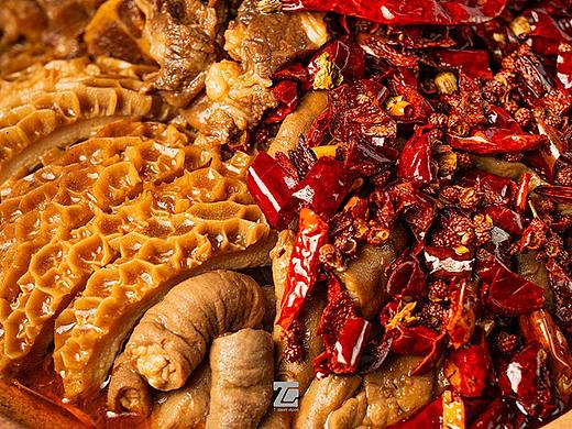 牛杂煲｜美食摄影 · 天气凉了 来一煲