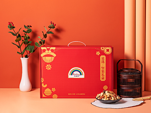 天虹牌《星选·坚果礼盒》包装设计
