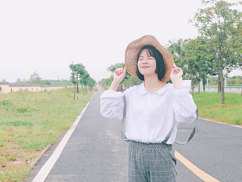 與你相識(shí)盛夏了幾光年[z動(dòng)心]（個(gè)人主頁-ZMjg1MDIyNDg=） - 人像攝影 - 站酷設(shè)計(jì)師張大臉原創(chuàng)素材 - 站酷ZCOOL