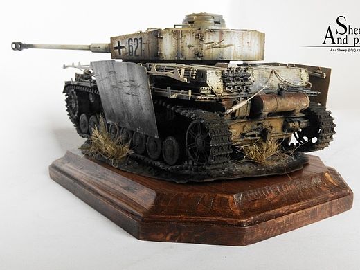 Pz.Fpfw.IV Ausf.H 德国四号H（带地台）