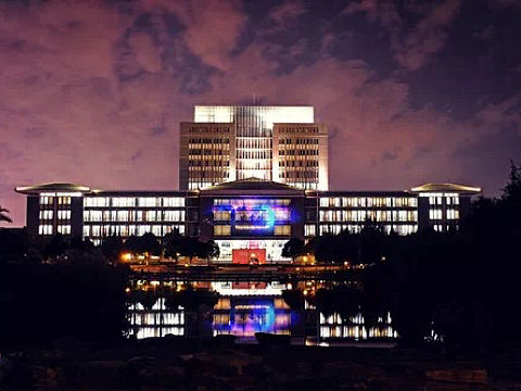 师大夜景