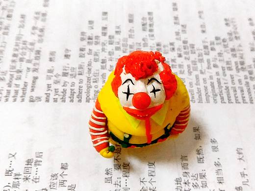 小丑（个人主页-ZMTY2MjU1MTI=） - 雕塑 - 站酷设计师艺豆壳雨原创素材 - 站酷ZCOOL