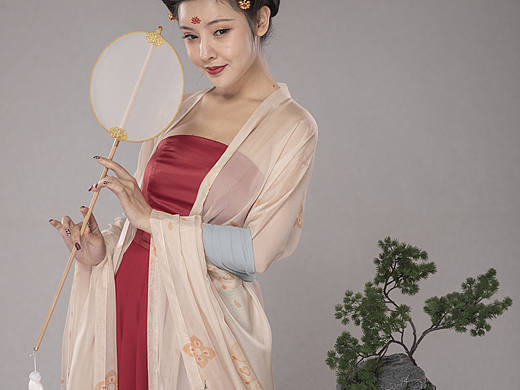 工笔画修图对比