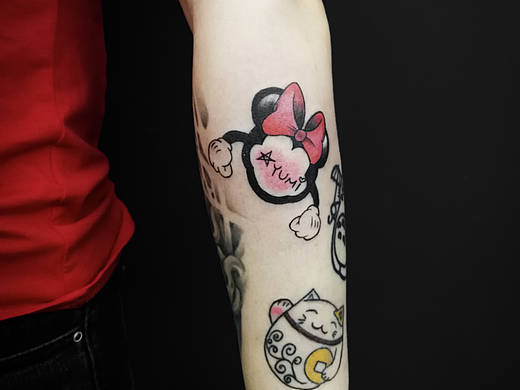 拼接卡通花臂 米老鼠