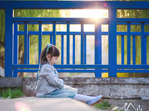 谁家小女初长成（个人主页-ZMzkwNTA5NzI=） - 人像摄影 - 站酷设计师爱拍照的二月半原创素材 - 站酷ZCOOL