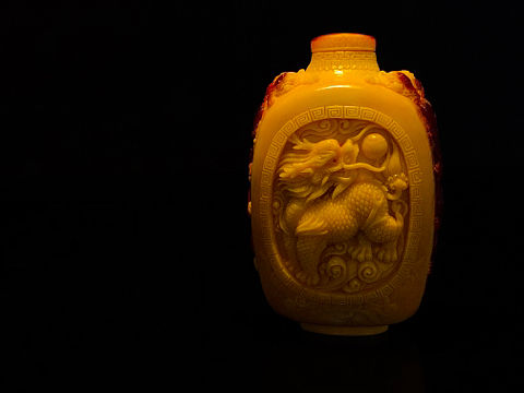 奉天｜红作艺术【麒麟献瑞】鼻烟壶