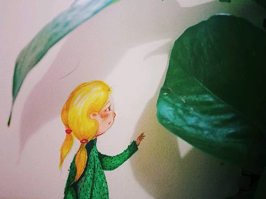 插画与实物结合