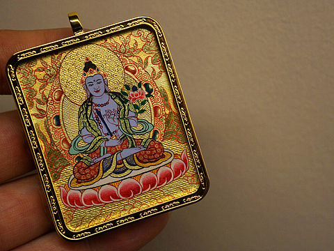 礦彩刻金「虛空藏菩薩」隨身唐卡（個人主頁-ZMzY5ODAwMjg=） - 工藝品設(shè)計 - 站酷設(shè)計師梵物藝術(shù)原創(chuàng)素材 - 站酷ZCOOL