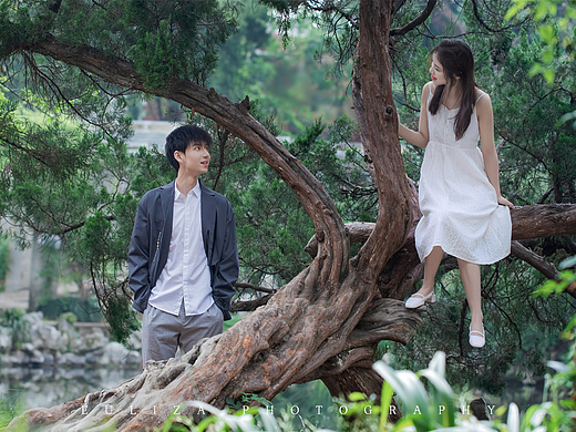 这世界有那么多人  多幸运  我有个我们