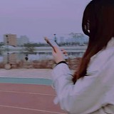 始于怀抱的头像