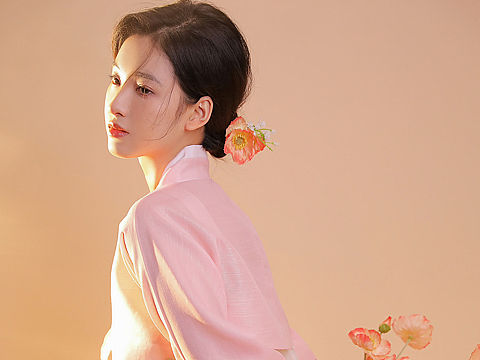 虞美人少女