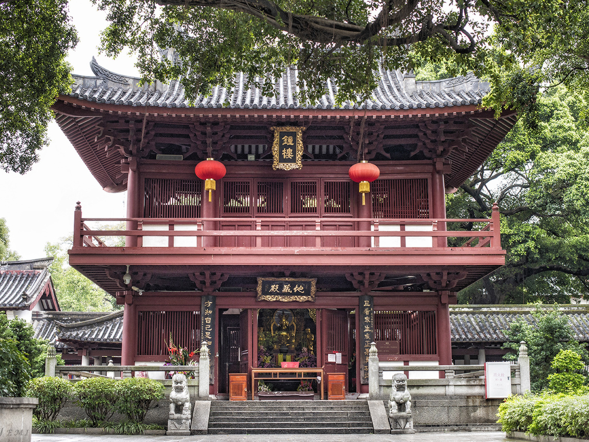 微雨光孝寺