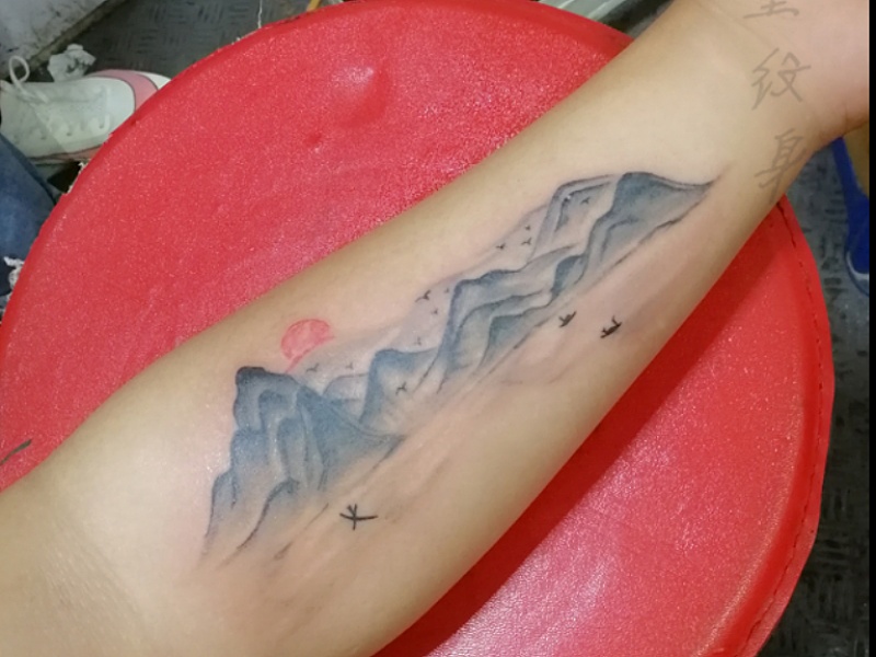 情侣纹身约个金左堂纹身小清新纹身锁骨纹身花臂