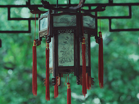 江南好   风景旧曾谙