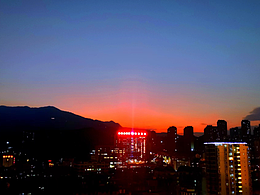 灵光一【线】——冬日动人夜晚连绵起伏的线