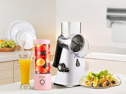 合成海報(bào)（個(gè)人主頁(yè)-ZNjA2OTk1MDQ=） - 海報(bào) - 站酷設(shè)計(jì)師sadie邵原創(chuàng)素材 - 站酷ZCOOL