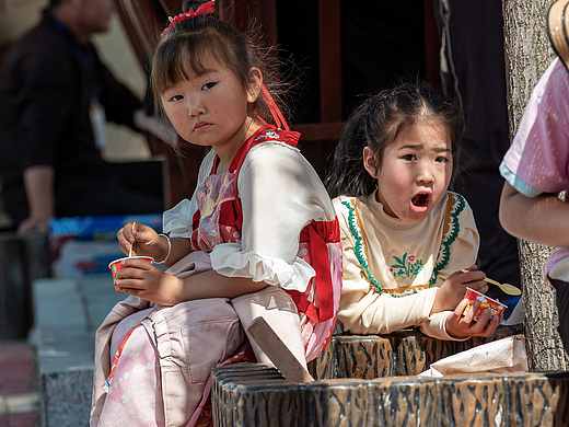 山村女孩（個(gè)人主頁-ZNjUxMDM4NjA=） - 人文/紀(jì)實(shí)攝影 - 站酷設(shè)計(jì)師胡憲偉原創(chuàng)素材 - 站酷ZCOOL