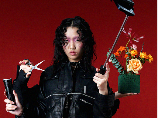 《商拍》-2（个人主页-ZNjIzODExMDQ=） - 时尚/艺术摄影 - 站酷设计师泰革原创素材 - 站酷ZCOOL