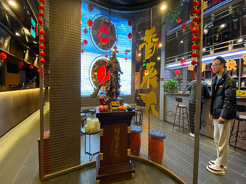 香天下火锅！工装家具定制！