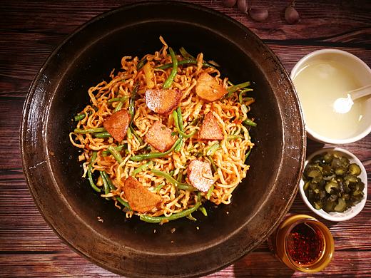 焖面（个人主页-ZMjkyNDU3NDA=） - 产品摄影 - 站酷设计师燕儒原创素材 - 站酷ZCOOL