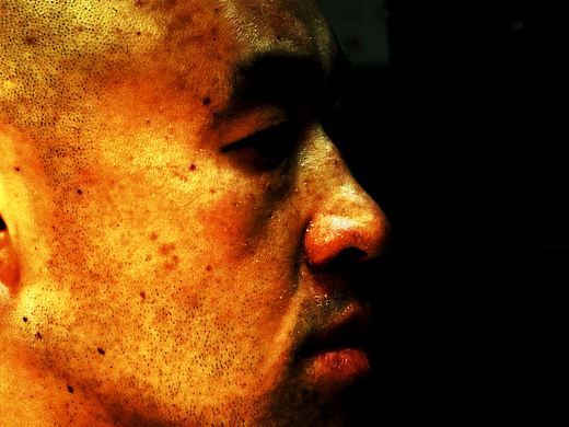 在家，就来张自拍