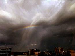 誰也無法想象，未來和世界多么遼闊寬廣。ZBC