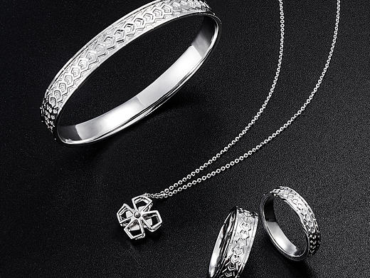 Dark Scene of Jewelry