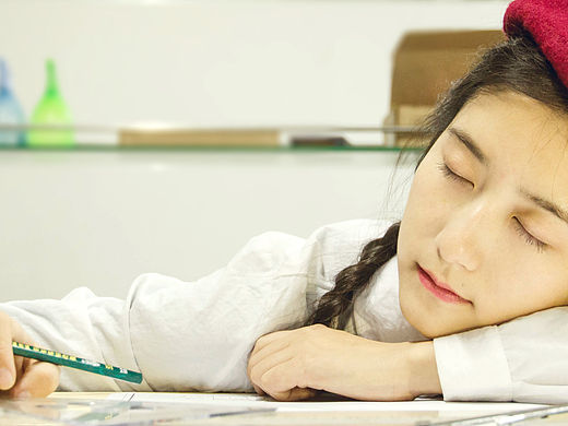 大学校园摄影（个人主页-ZMTUwNTY1MDQ=） - 人像摄影 - 站酷设计师嫣然一笑不倾城原创素材 - 站酷ZCOOL