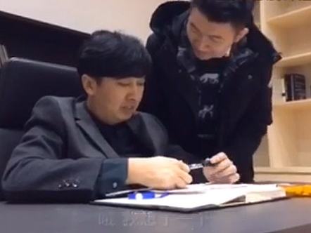 王霸之气的LOGO设计