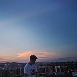 南初呀的头像