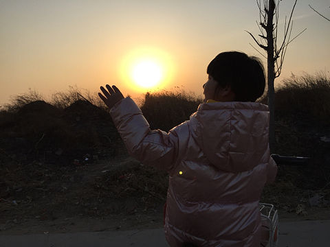 夕阳 美景（个人主页-ZMzEzMDI5NjA=） - 风光摄影 - 站酷设计师怎莫你原创素材 - 站酷ZCOOL